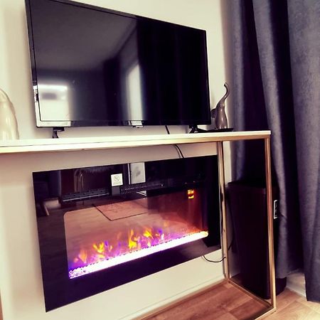 T-I-G-H The Coziest Place Wifi & Netflix Near Roundhay Villa Leeds  Exteriör bild