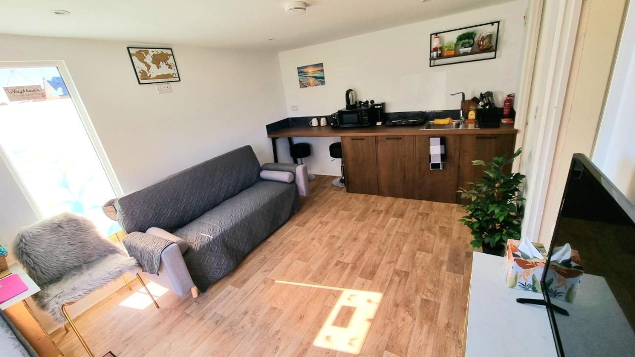 T-I-G-H The Coziest Place Wifi & Netflix Near Roundhay Villa Leeds  Exteriör bild